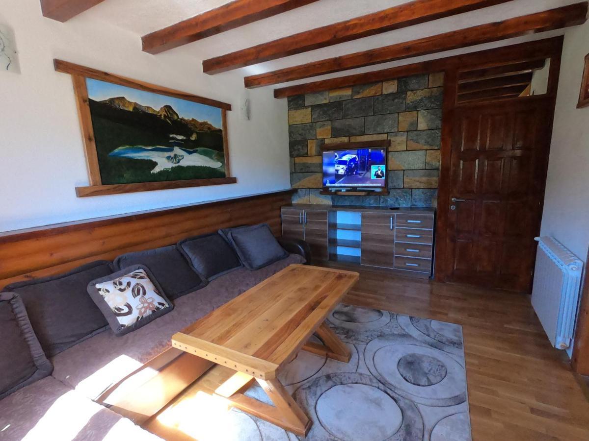 זבליאק Guest House Tara מראה חיצוני תמונה